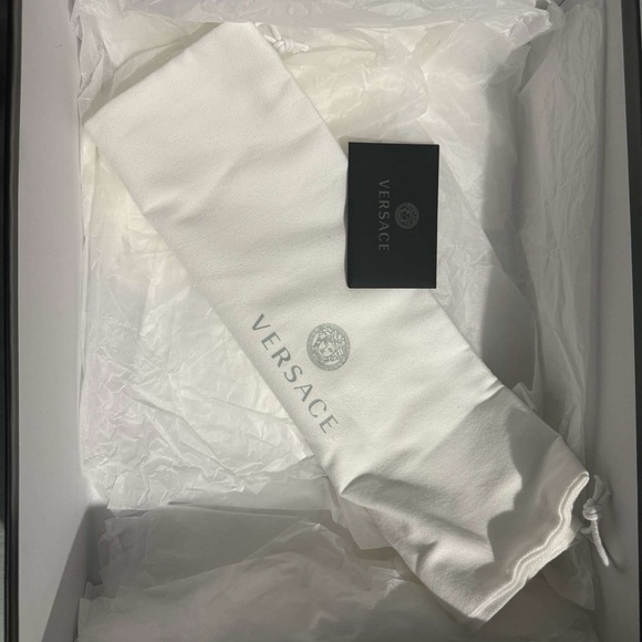 authentic versace size 45 - Picture 6 of 9